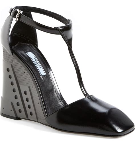 prada womens wedge pumps